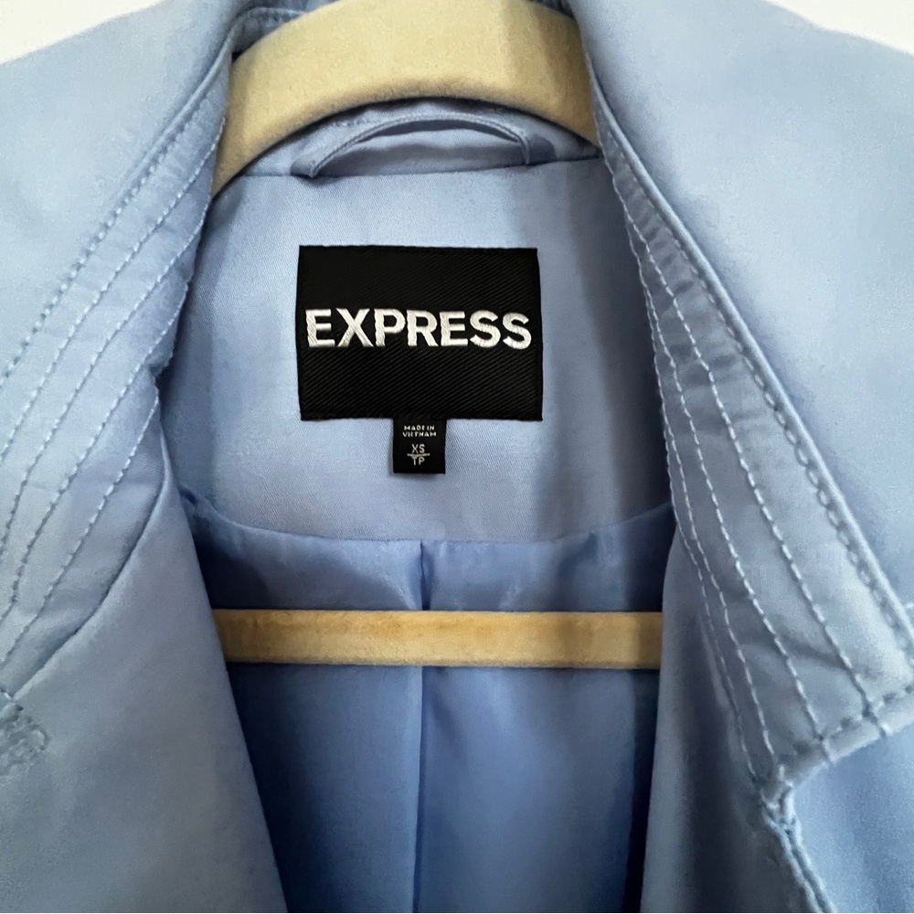 LIKE NEW Express Women's Blue Trench Coat - Picture 4 of 9